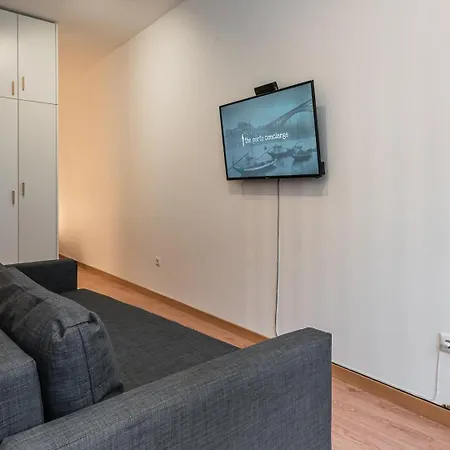 Guestready - Yazdah Flat 3 * Porto